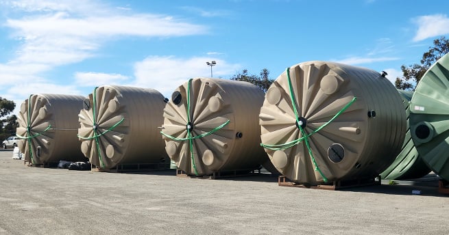 polyethylene tanks